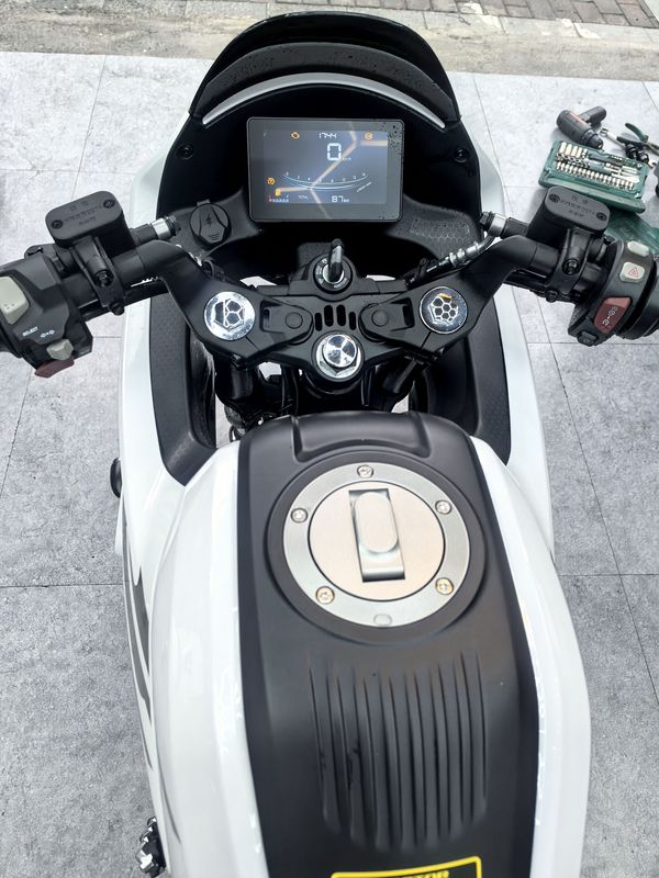 二手QJMOTOR小飞侠