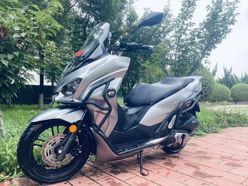 二手QJMOTOR鸿150