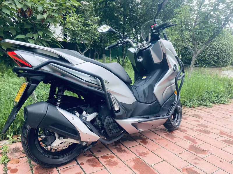 二手QJMOTOR鸿150