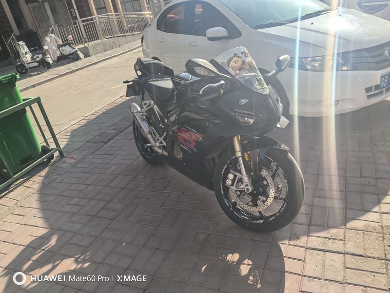 二手张雪机车500RR