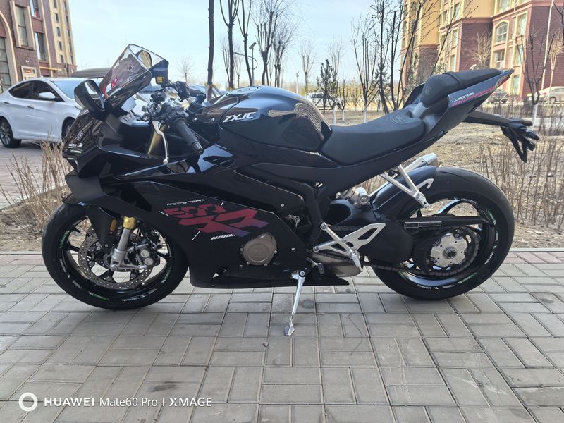 二手张雪机车500RR