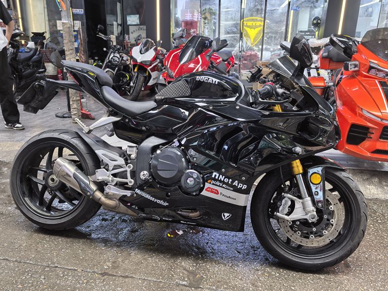 二手摩迪威800RS