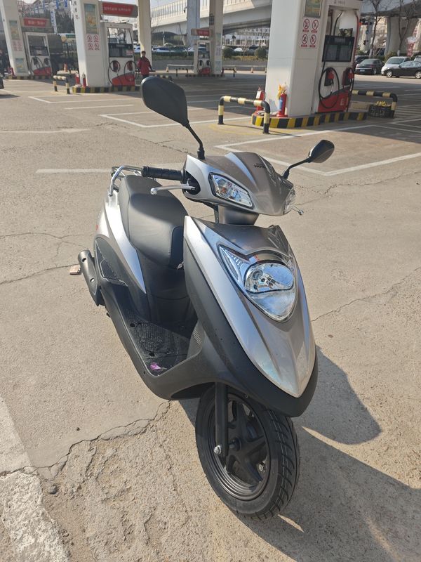 二手新大洲本田NS125D