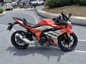 二手豪爵铃木GSX250R
