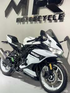 二手川崎ZX-4R