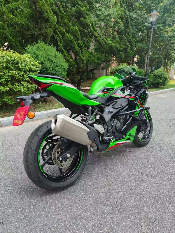 二手川崎ZX-4R