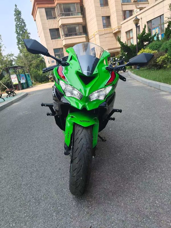二手川崎ZX-4R