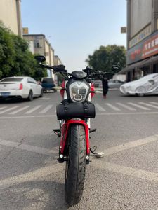 二手银钢大怪兽250