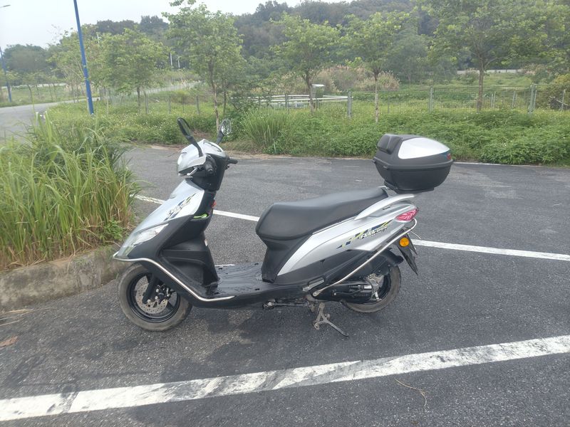 二手济南铃木优友 UU125i
