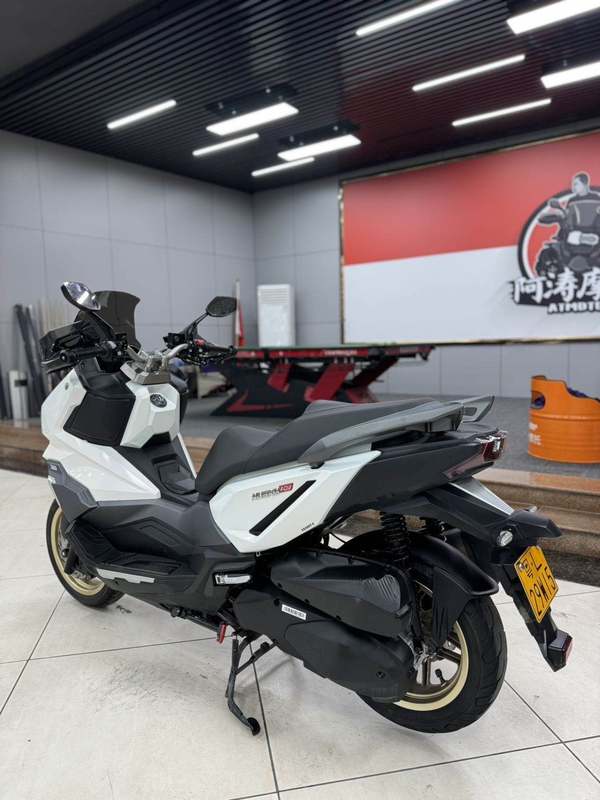 二手三阳哈士奇 Husky ADV300