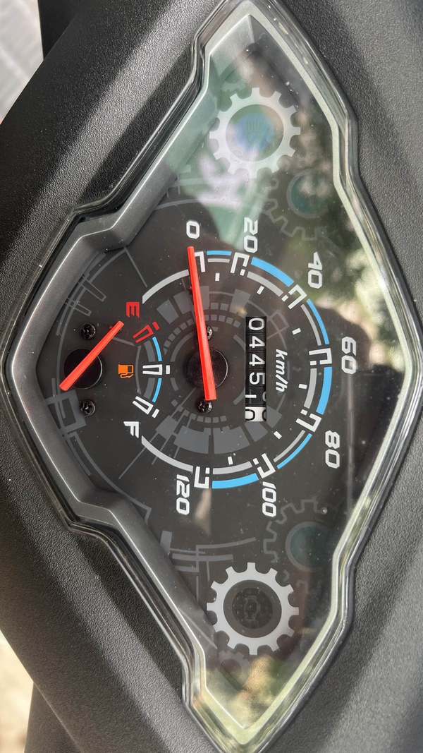 二手豪爵VSR125