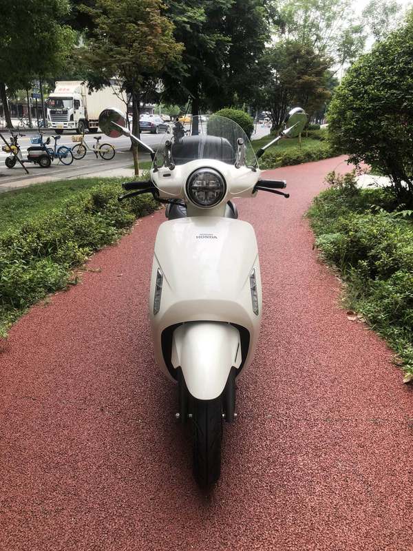 二手新大洲本田NS125LA