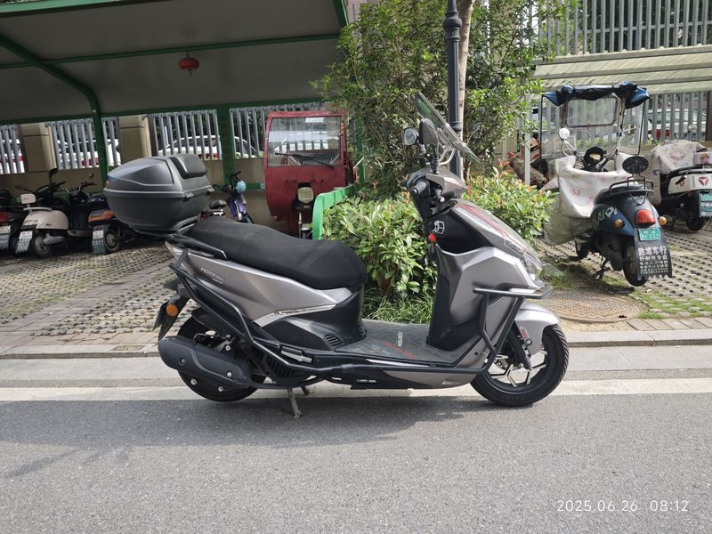 二手QJMOTOR鸿150RS