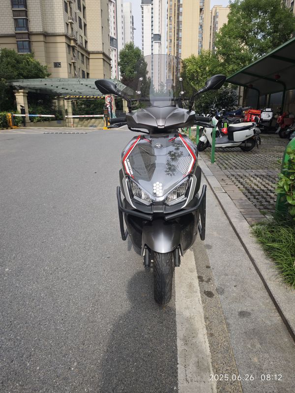 二手QJMOTOR鸿150RS