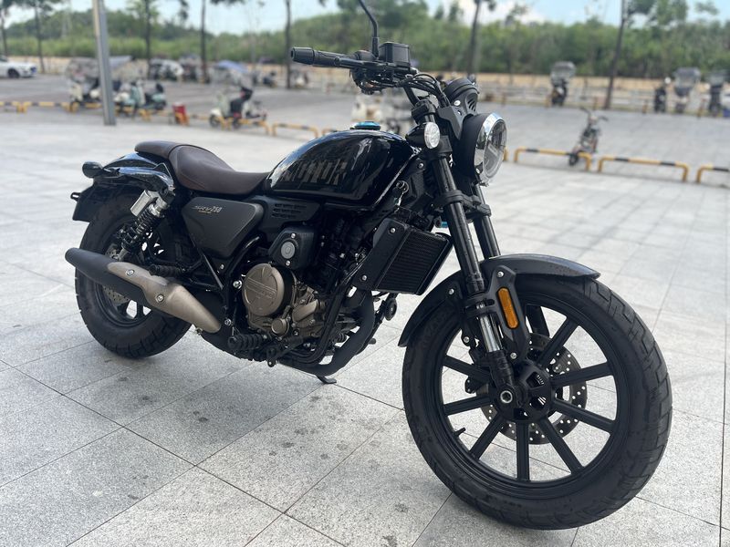二手QJMOTOR闪250