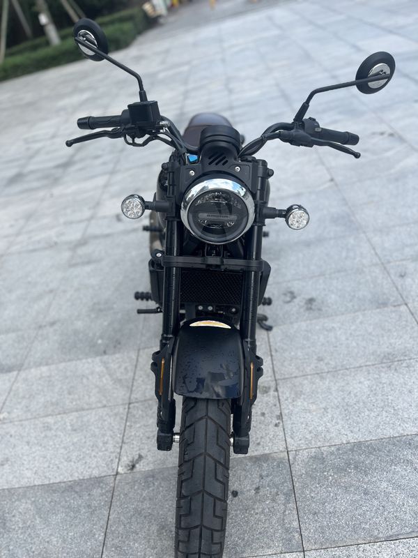 二手QJMOTOR闪250