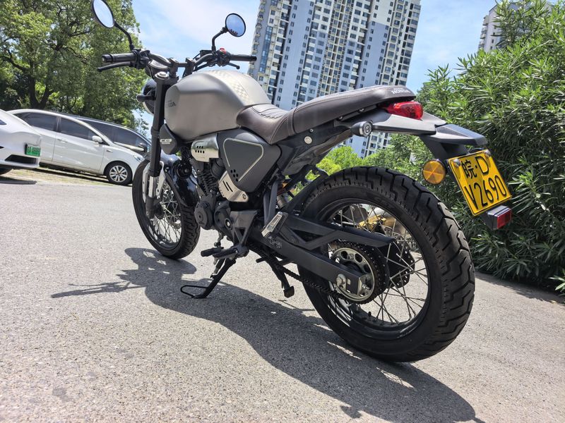 二手五羊本田鸷道 CB190SS