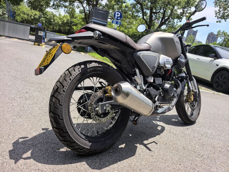 二手五羊本田鸷道 CB190SS