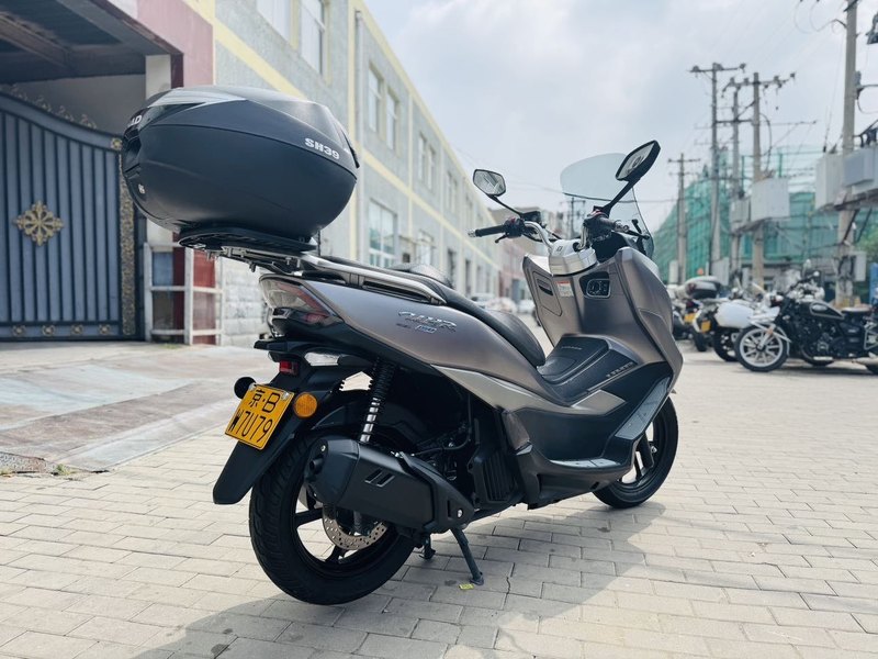 二手豪爵UHR150