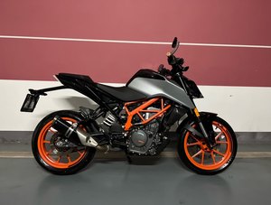 二手KTMR2R390 Duke