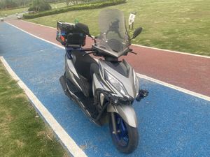 二手新大洲本田裂行 RX125Fi