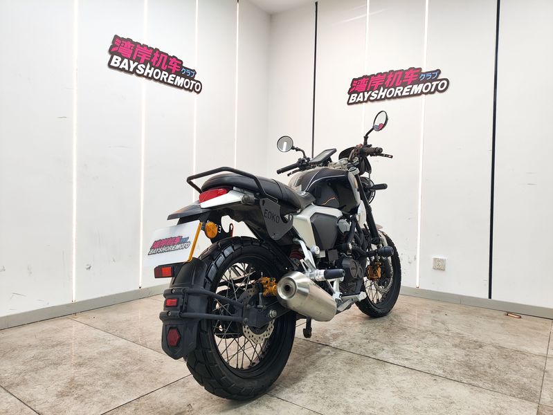 二手五羊本田鸷道 CB190SS