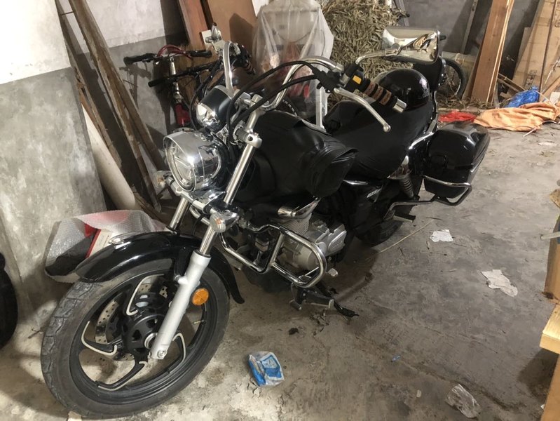 二手豪爵GZS150