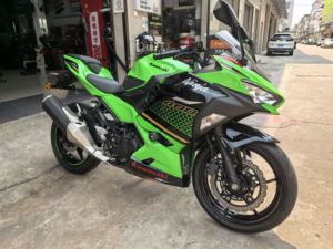 二手川崎Ninja 400