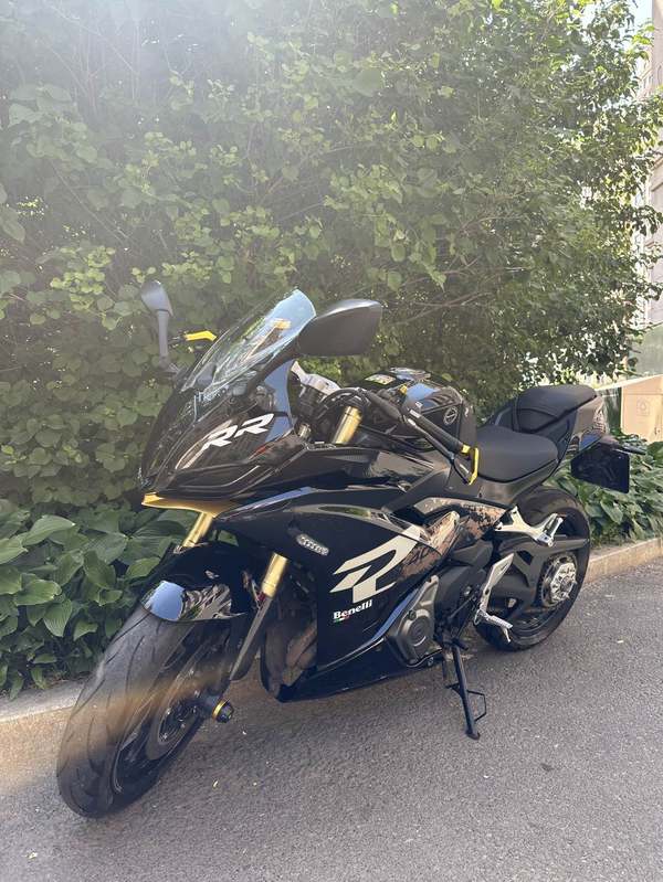 二手贝纳利龙卷风 Tornado 402R