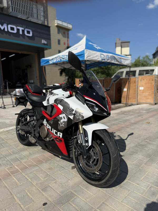 二手QJMOTOR赛250