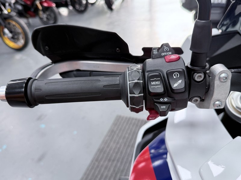 二手宝马S 1000 XR