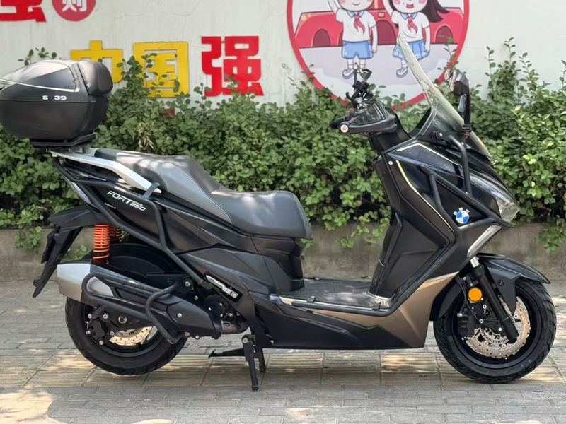 二手QJMOTOR鸿250