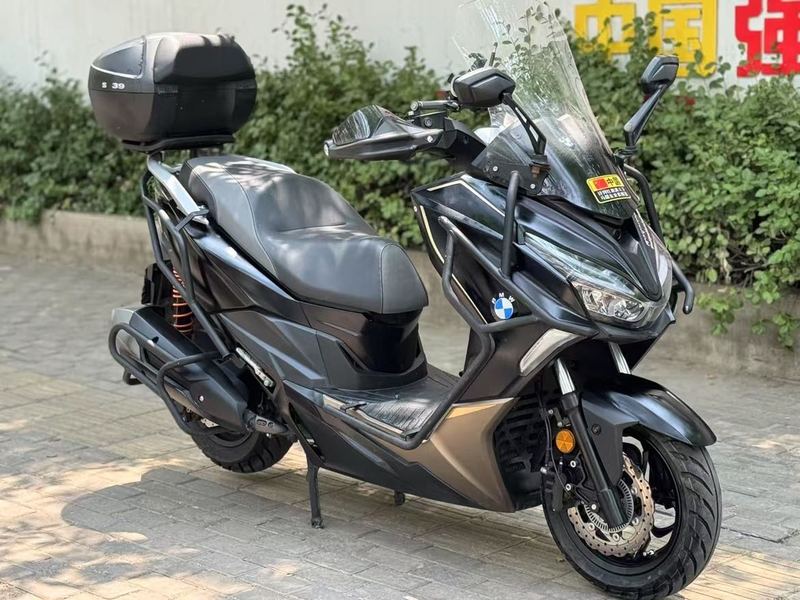 二手QJMOTOR鸿250