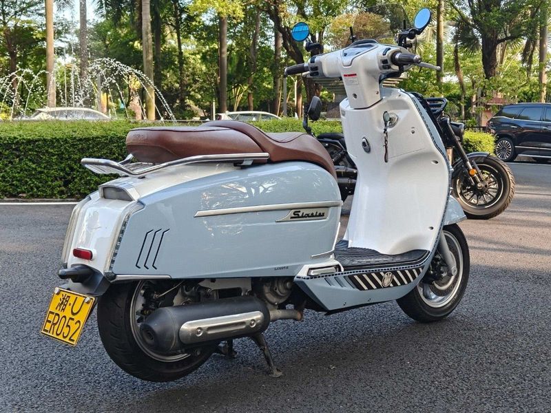 二手维多利亚Sixties 300i