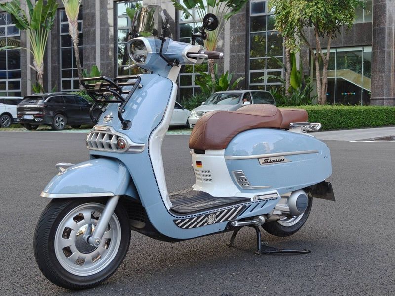 二手维多利亚Sixties 300i