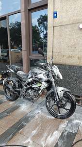 二手贝纳利红宝龙 TNT150i
