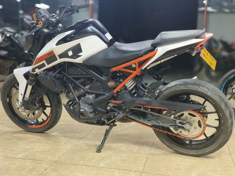 二手KTMR2R250 Duke