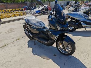 二手三阳哈士奇 Husky ADV150