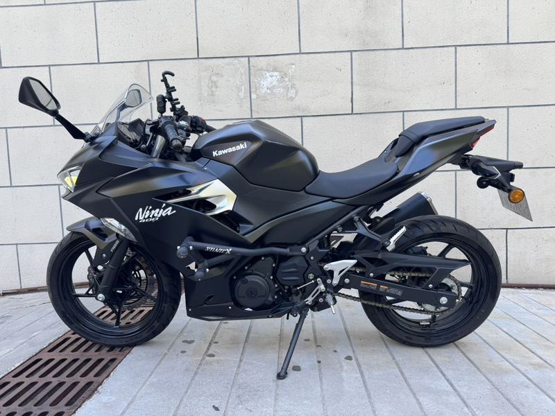 二手川崎Ninja 400
