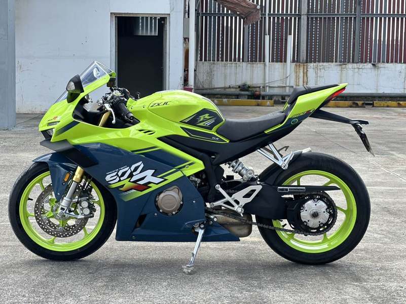 二手张雪机车500RR