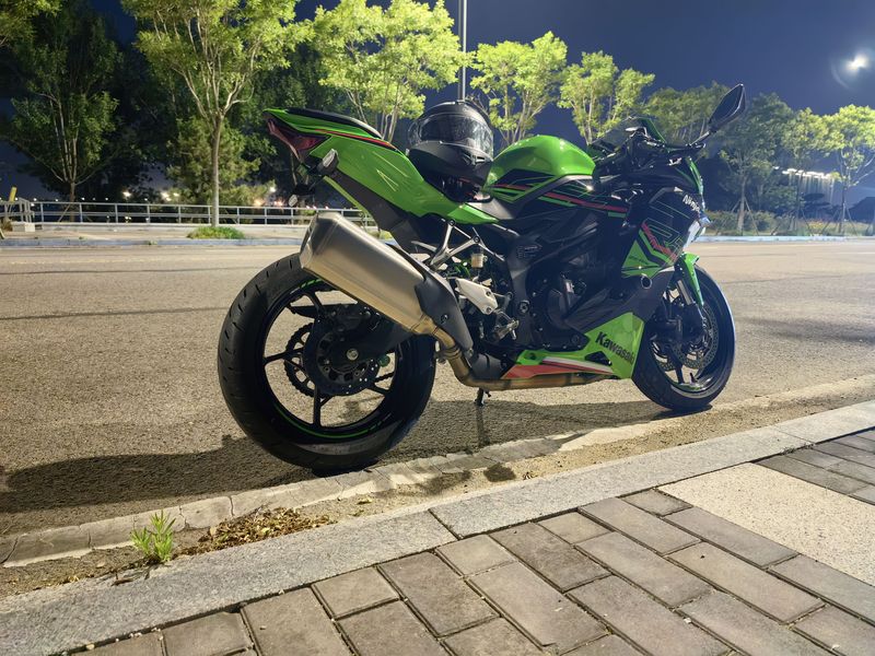 二手川崎ZX-4R