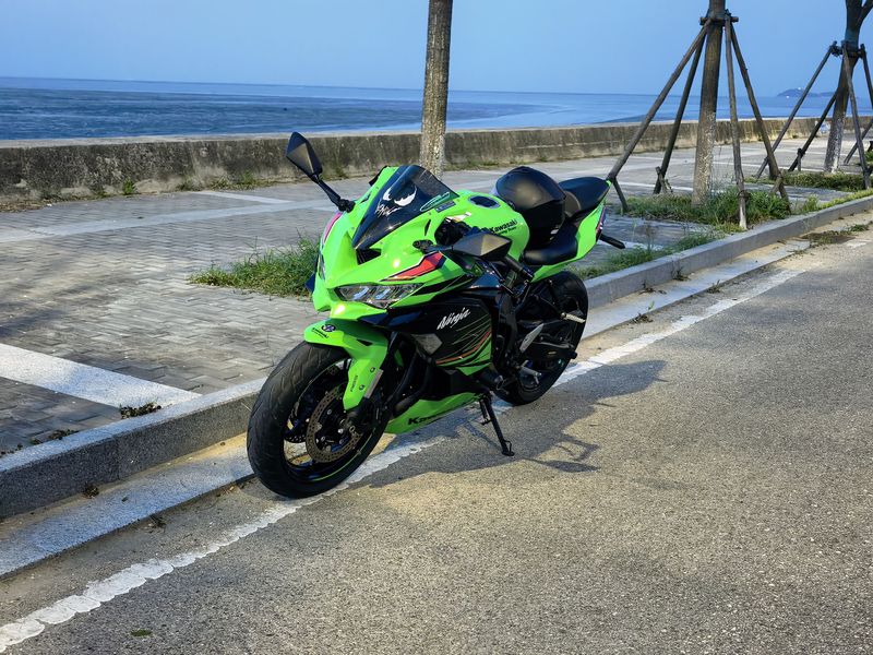 二手川崎ZX-4R