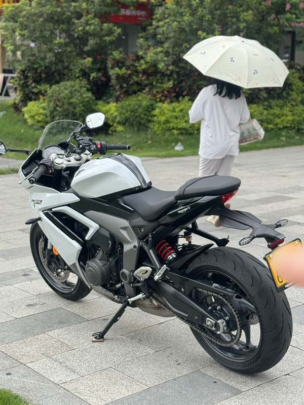 二手凯旋Daytona 660