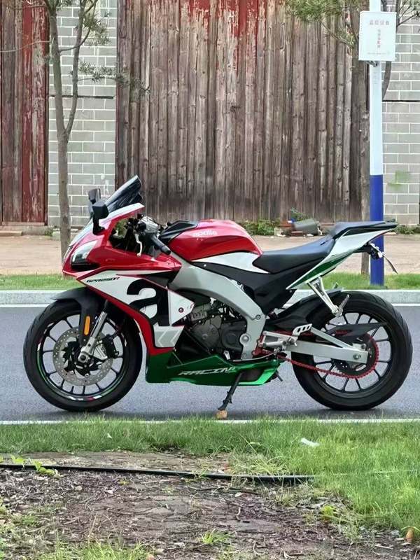 二手宗申阿普利亚GPR250R