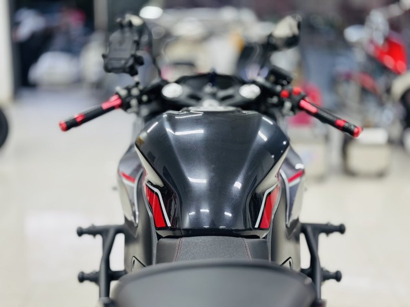 二手QJMOTOR赛400