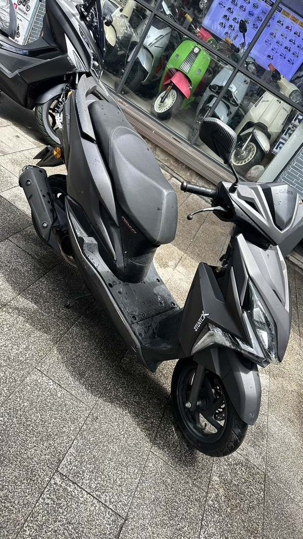 二手新大洲本田裂行 RX125Fi