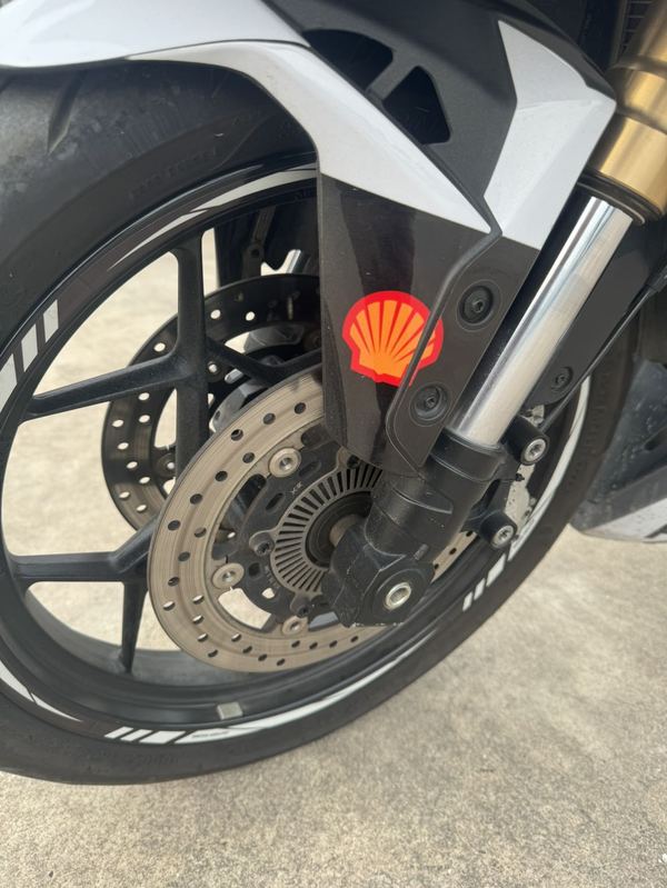 二手贝纳利龙卷风 Tornado 302R