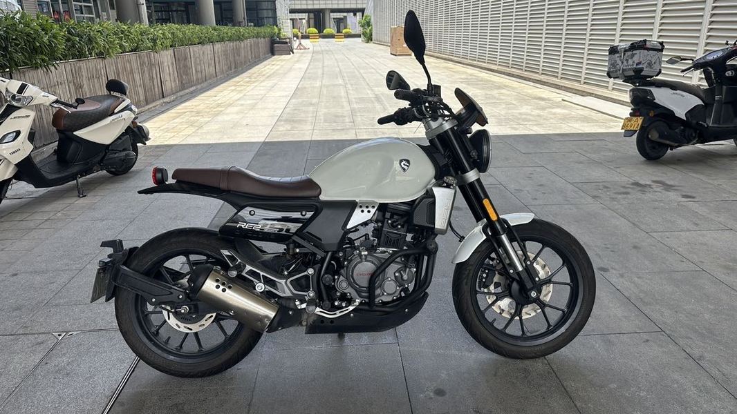 二手赛科龙RE250