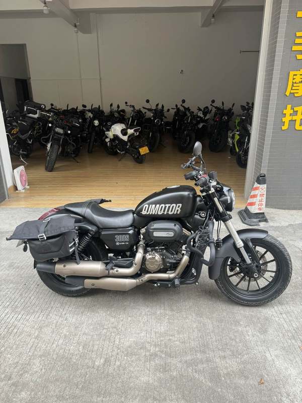二手QJMOTOR闪300