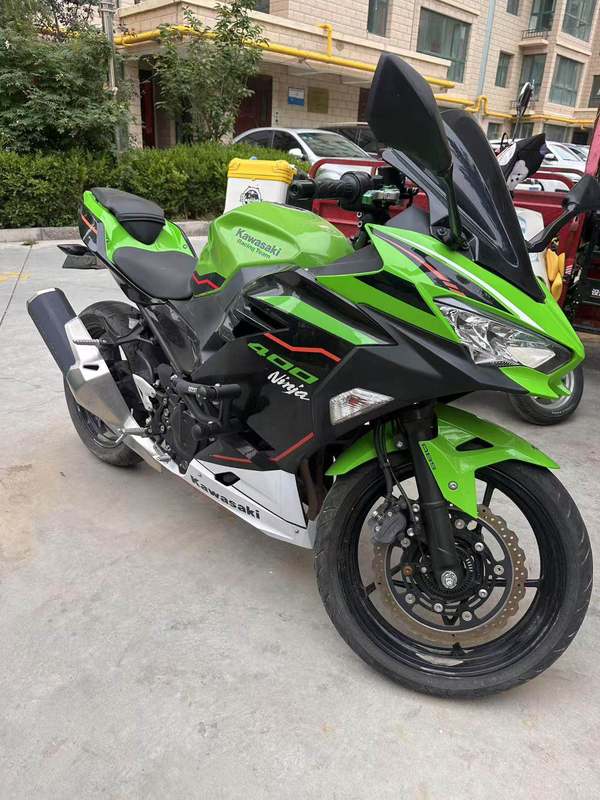 二手川崎Ninja 400